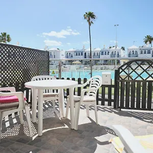Apartamento Delightful Playmar: Comfort And Convenience In Maspalomas, Steps Away From Shopping Centers And Beaches, Maspalomas (Gran Canaria)